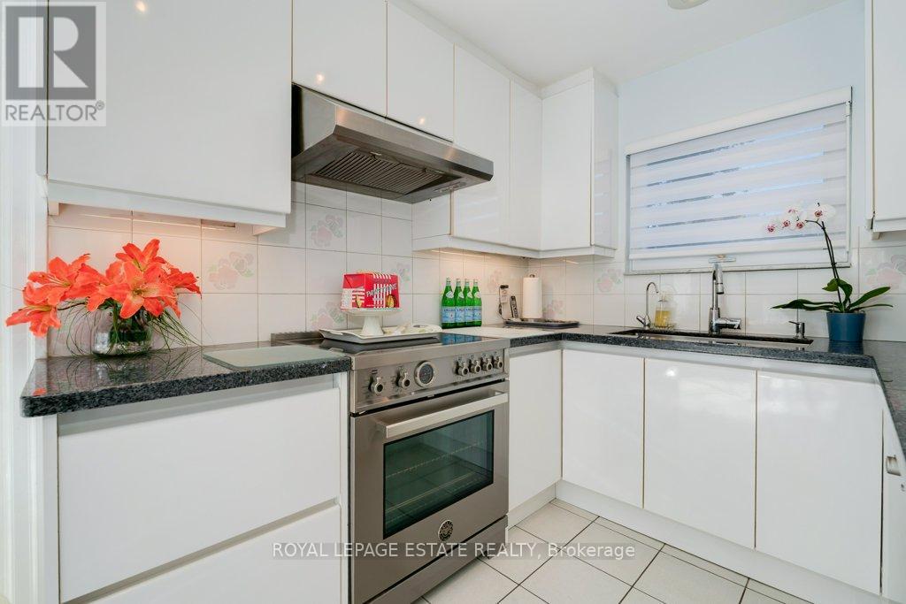 23 Lisburn Crescent, Toronto, Ontario  M2J 2Z4 - Photo 15 - C12467949