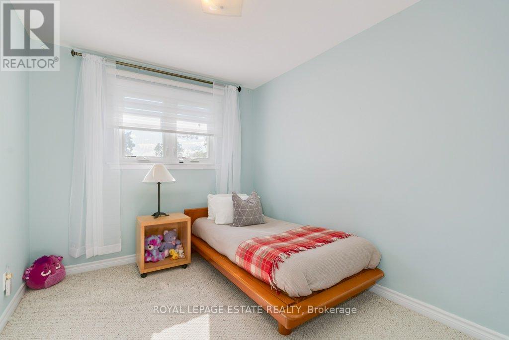 23 Lisburn Crescent, Toronto, Ontario  M2J 2Z4 - Photo 18 - C12467949