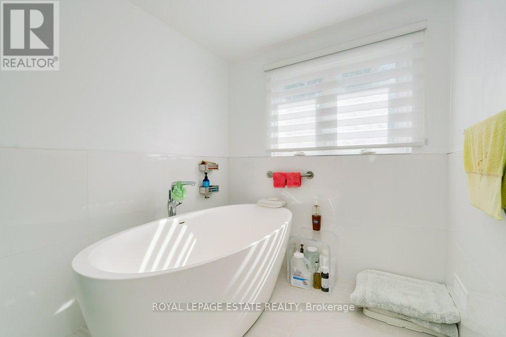 23 Lisburn Crescent, Toronto, Ontario  M2J 2Z4 - Photo 25 - C12467949