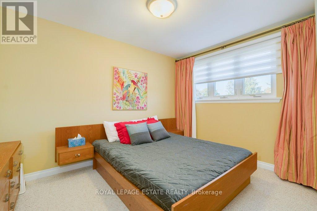 23 Lisburn Crescent, Toronto, Ontario  M2J 2Z4 - Photo 29 - C12467949