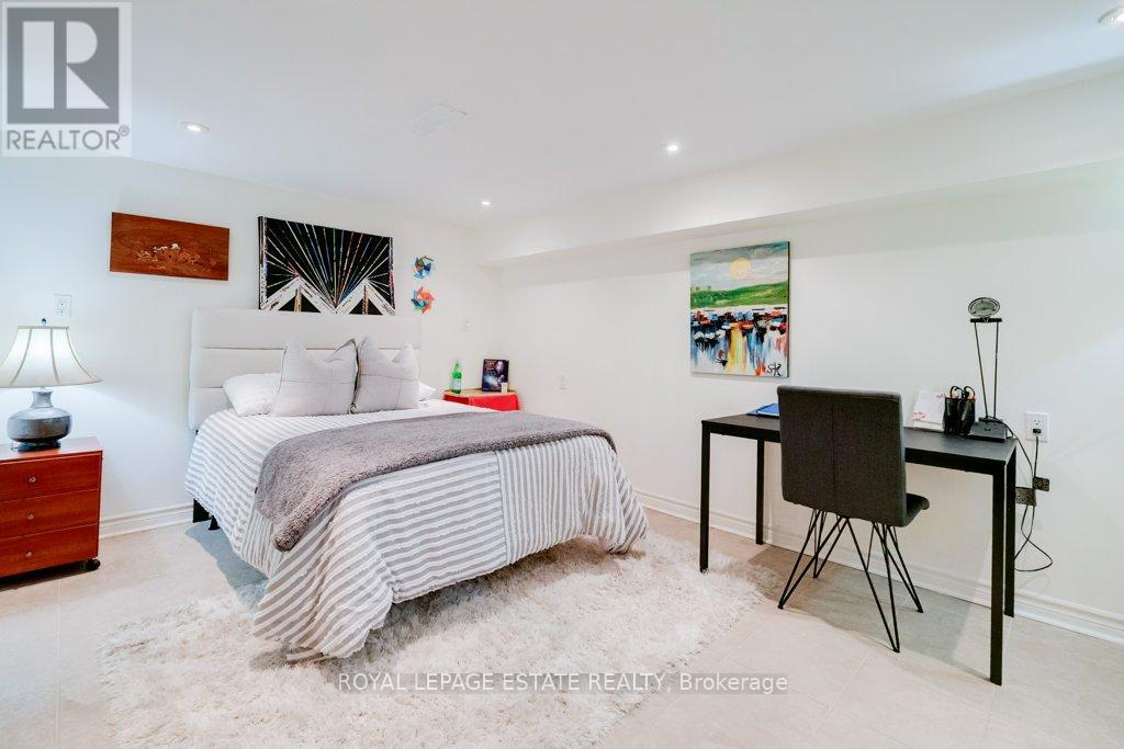 23 Lisburn Crescent, Toronto, Ontario  M2J 2Z4 - Photo 32 - C12467949