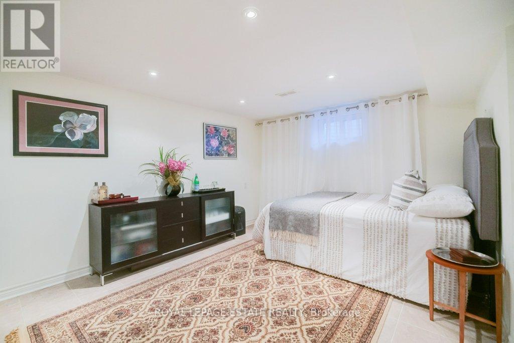 23 Lisburn Crescent, Toronto, Ontario  M2J 2Z4 - Photo 35 - C12467949
