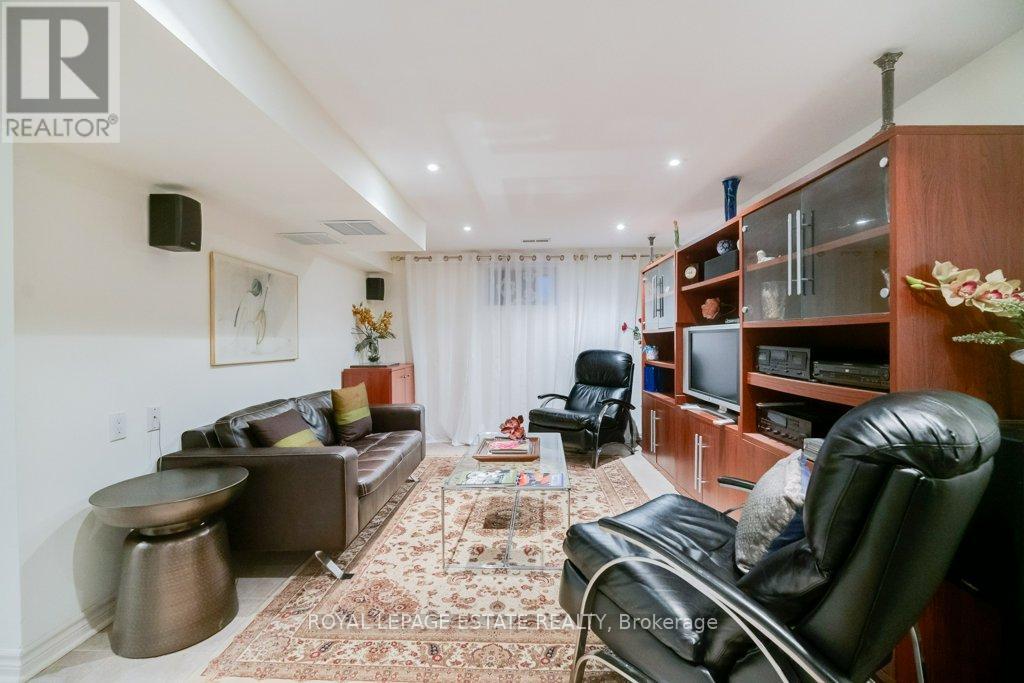 23 Lisburn Crescent, Toronto, Ontario  M2J 2Z4 - Photo 36 - C12467949