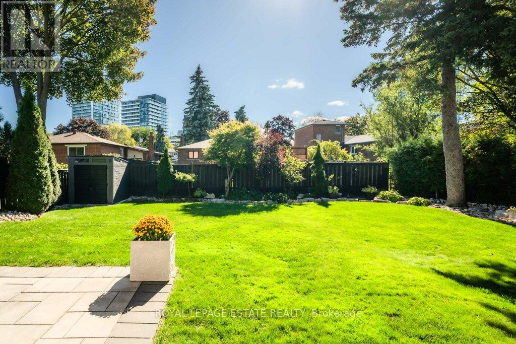 23 Lisburn Crescent, Toronto, Ontario  M2J 2Z4 - Photo 44 - C12467949