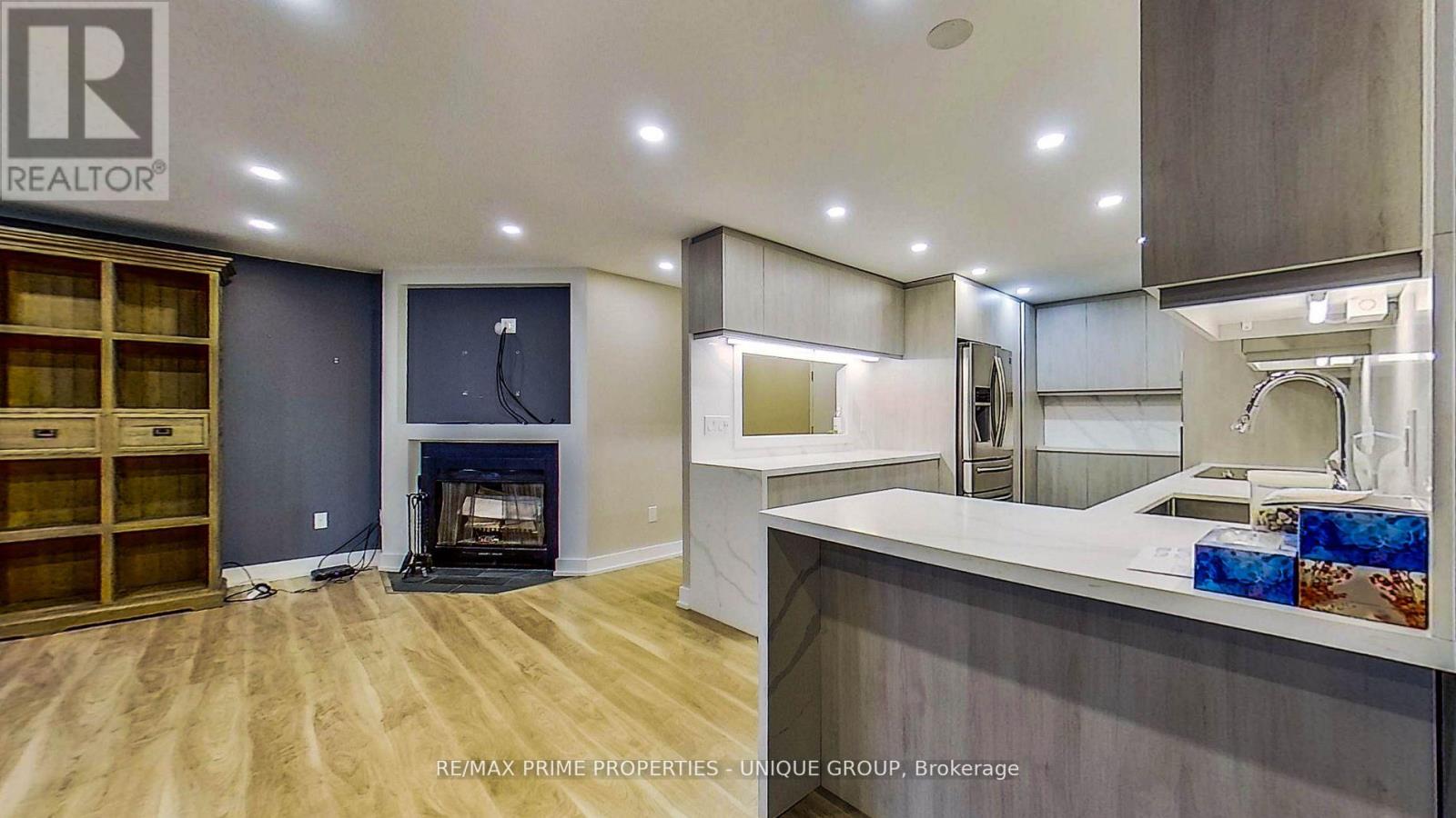 1106 - 211 St Patrick Street, Toronto, Ontario  M5T 2Y9 - Photo 17 - C12467950