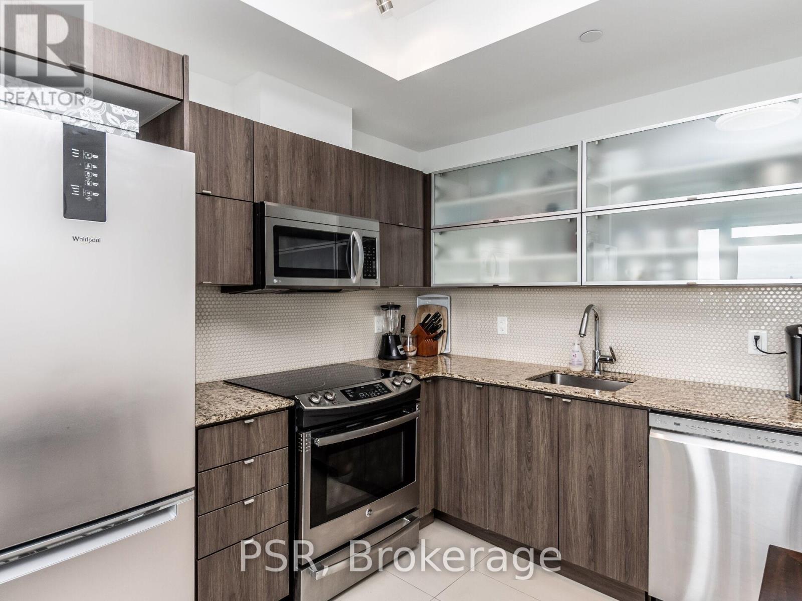 2811 - 170 Fort York Boulevard N, Toronto, Ontario  M5V 0E6 - Photo 17 - C12467972