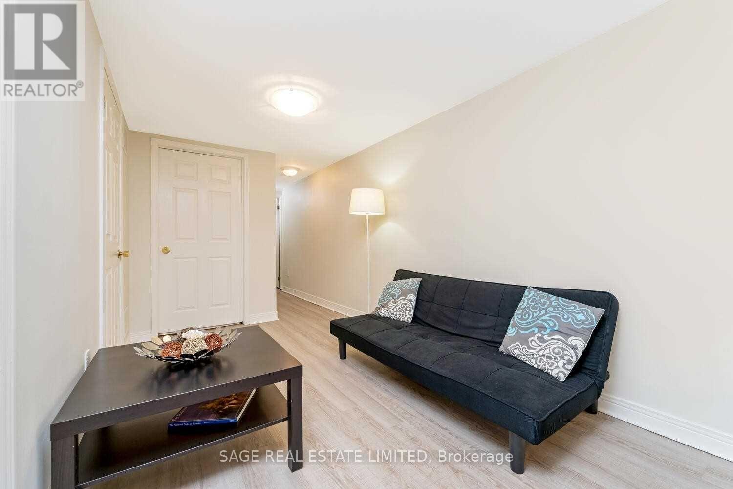 1 - 118 Braemar Avenue, Toronto, Ontario  M5P 2L4 - Photo 3 - C12468000