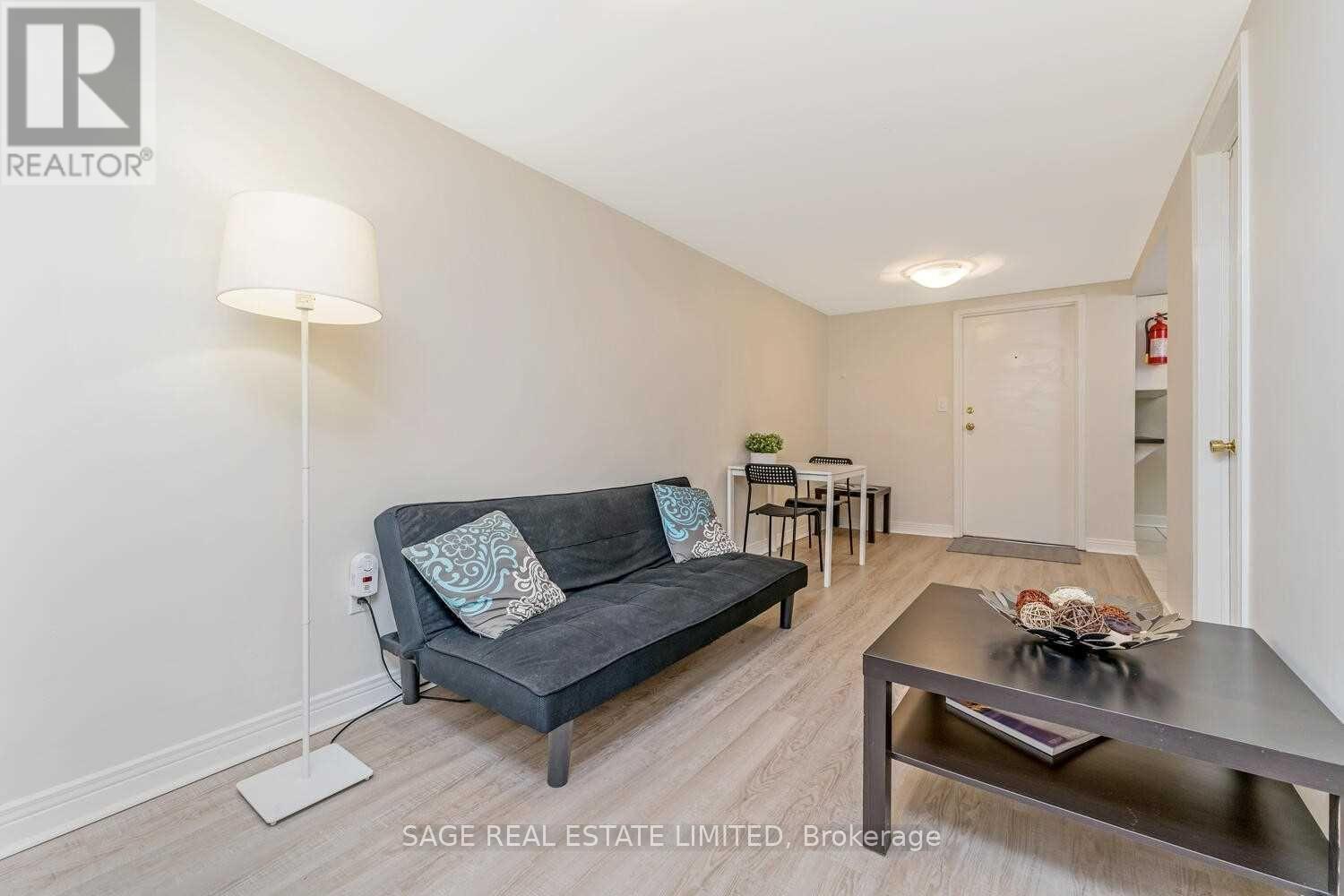1 - 118 Braemar Avenue, Toronto, Ontario  M5P 2L4 - Photo 4 - C12468000