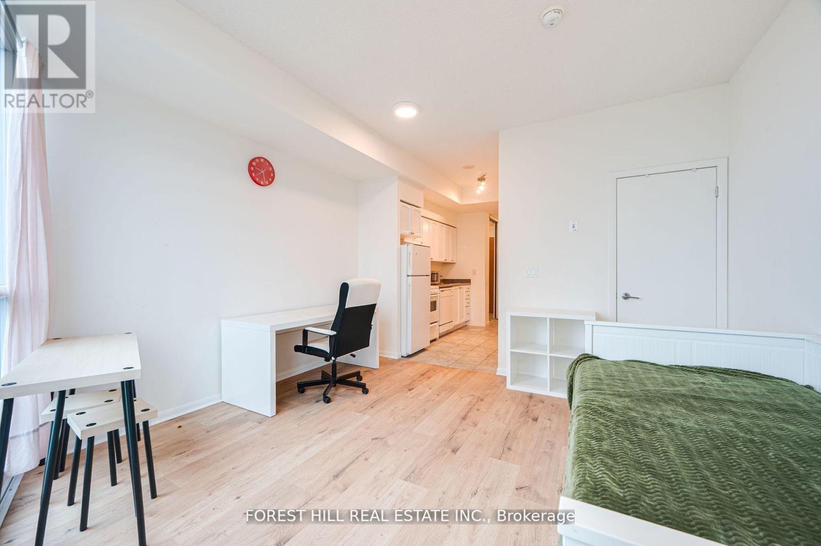 2107 - 219 Fort York Boulevard, Toronto, Ontario  M5V 1B1 - Photo 10 - C12468083