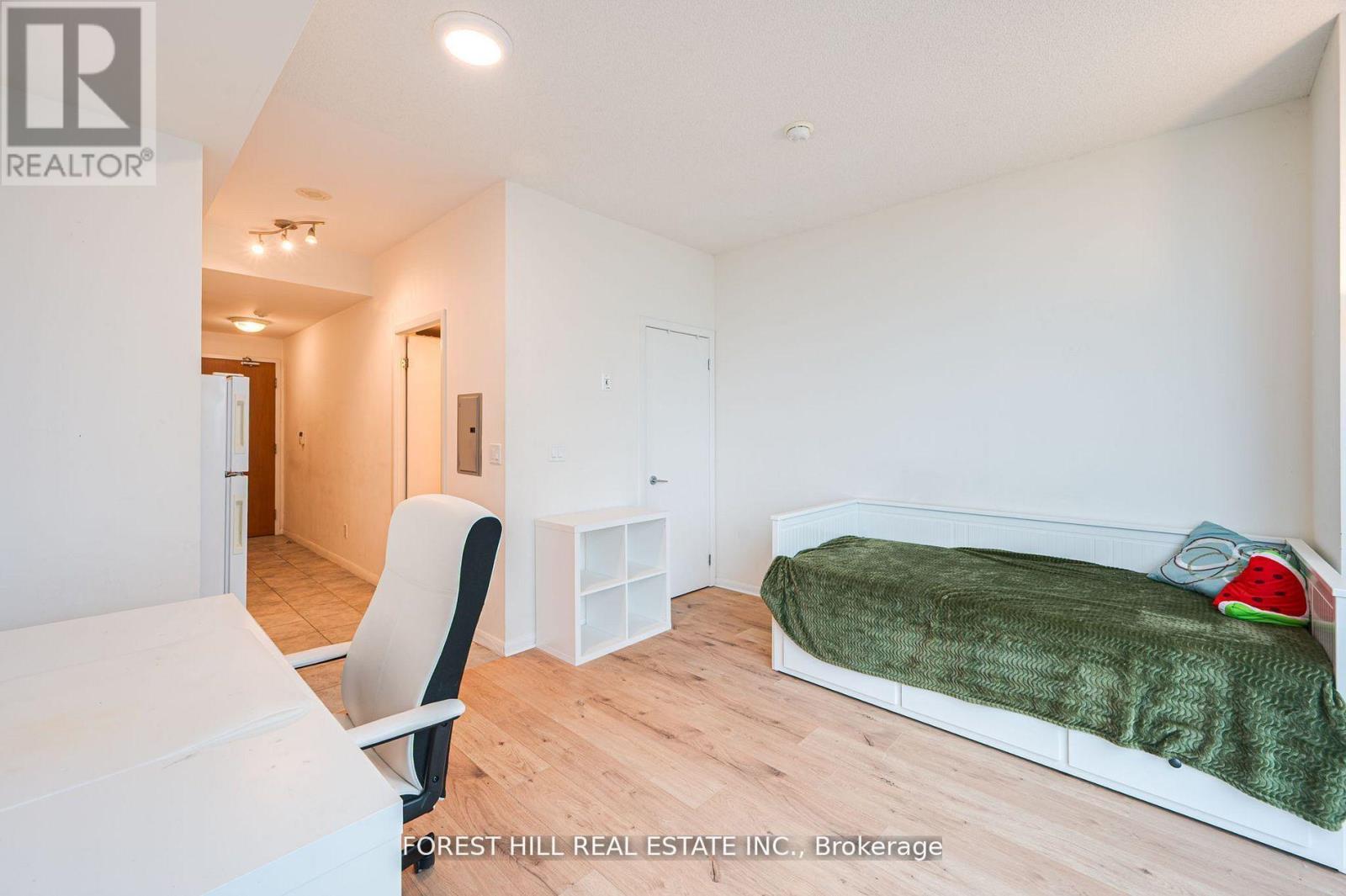 2107 - 219 Fort York Boulevard, Toronto, Ontario  M5V 1B1 - Photo 12 - C12468083