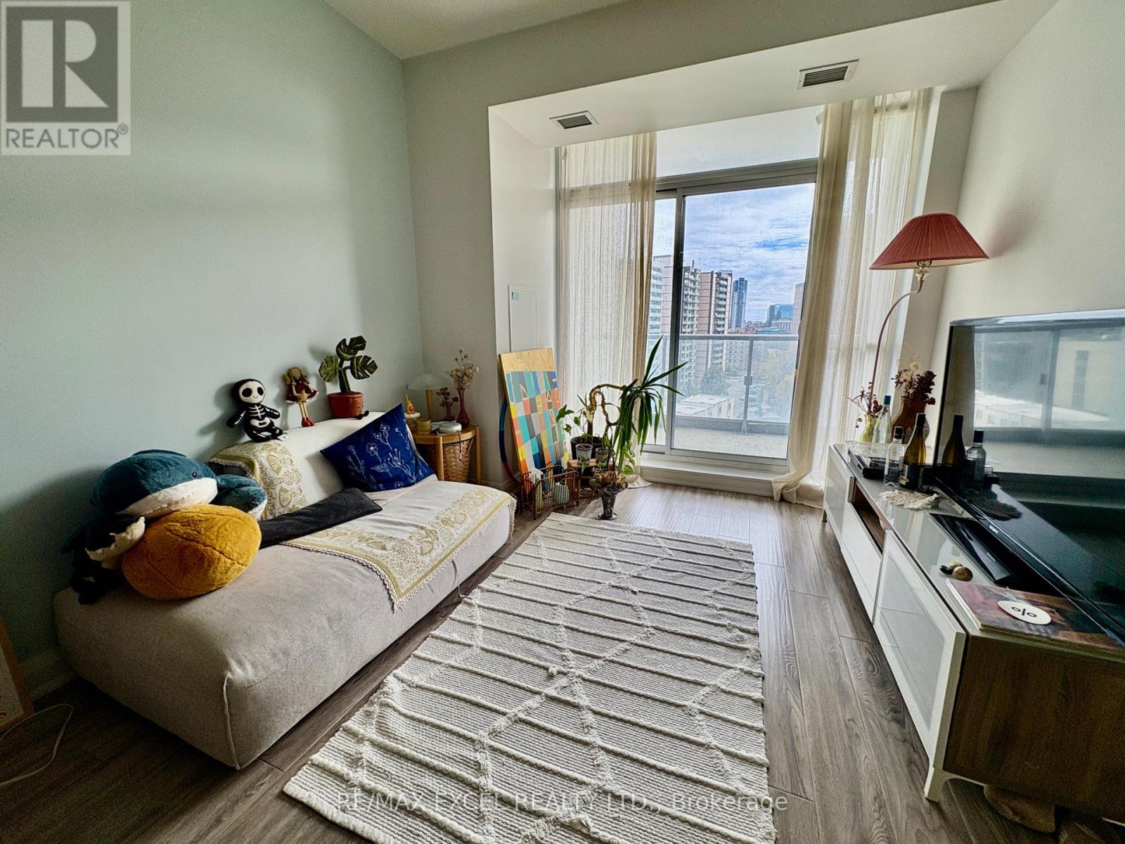904 - 62 FOREST MANOR ROAD, Toronto, Ontario
