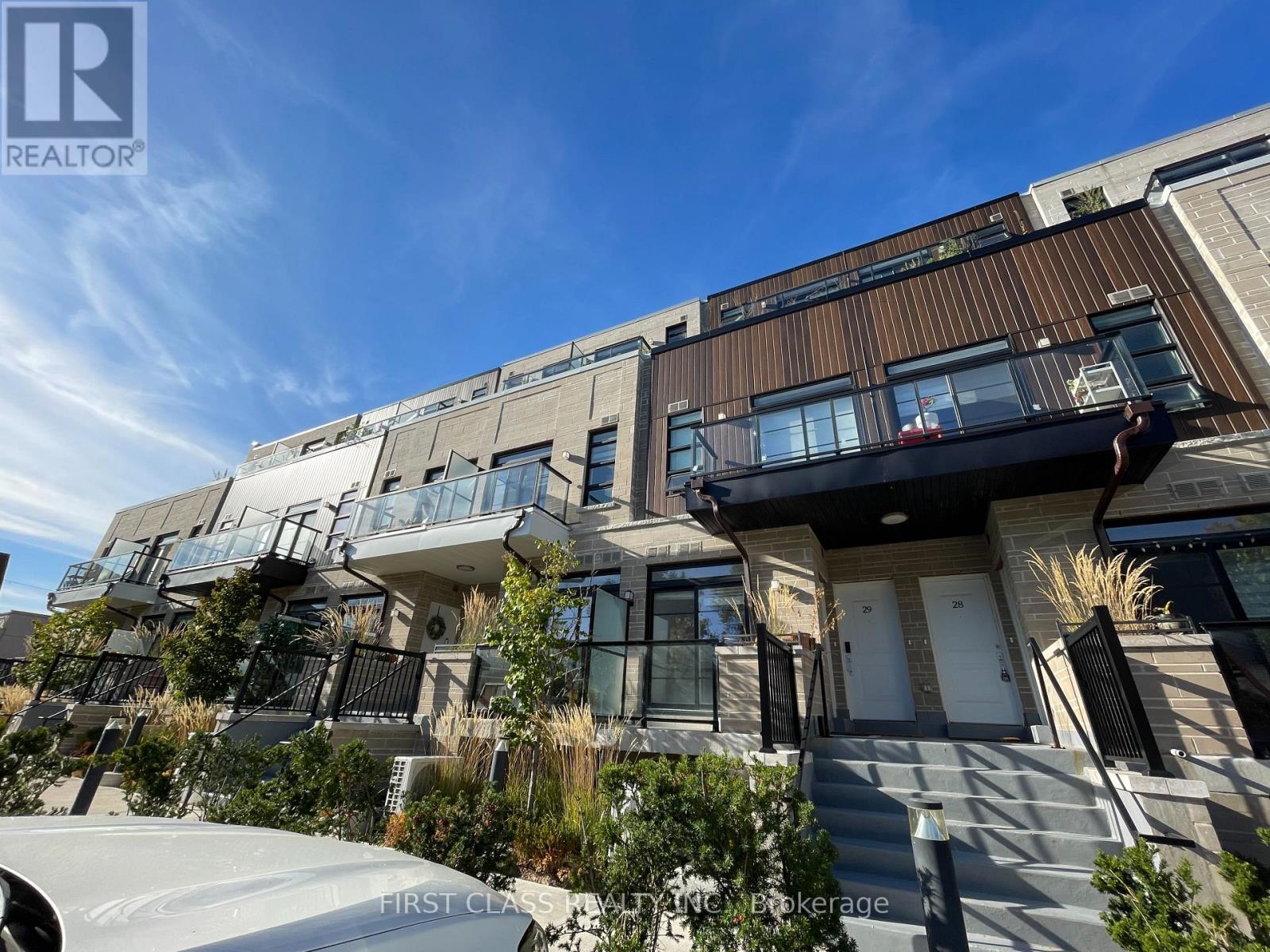 24 - 57 FINCH AVENUE W, Toronto, Ontario