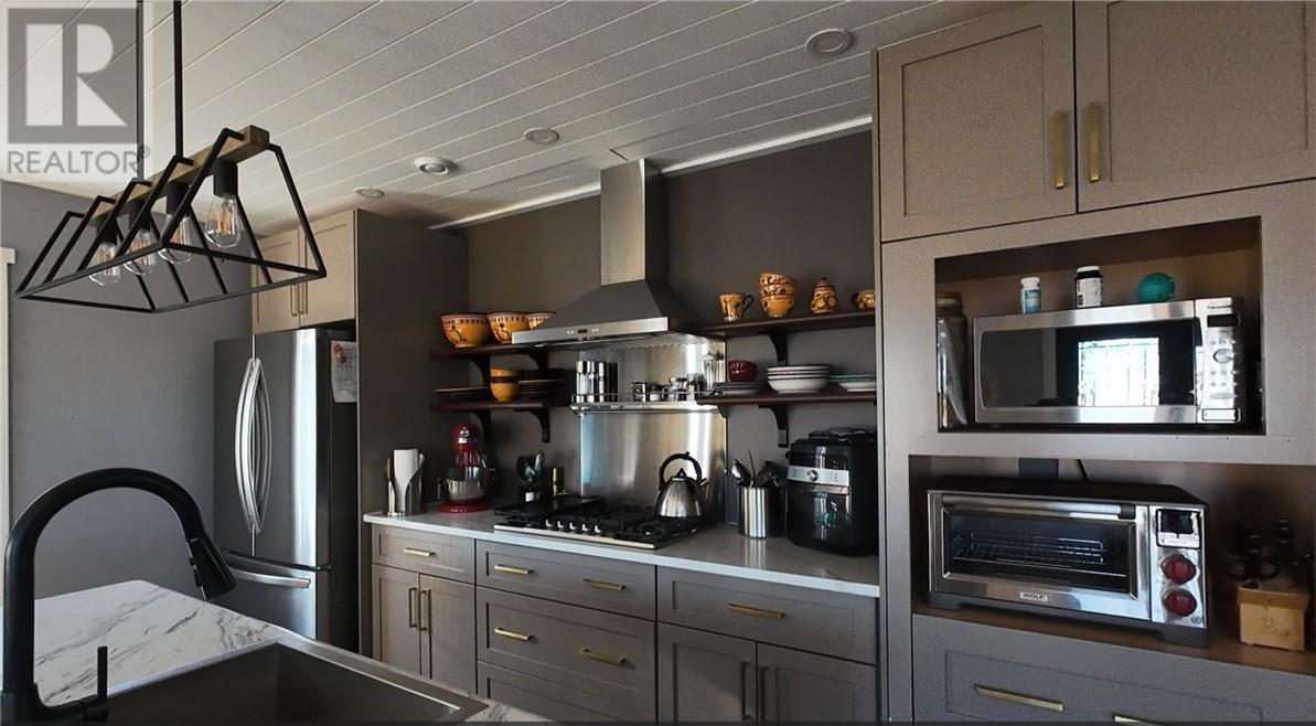 29 Vankoughnet  St. E., Little Current, Ontario  P0P 1K0 - Photo 22 - 2125248