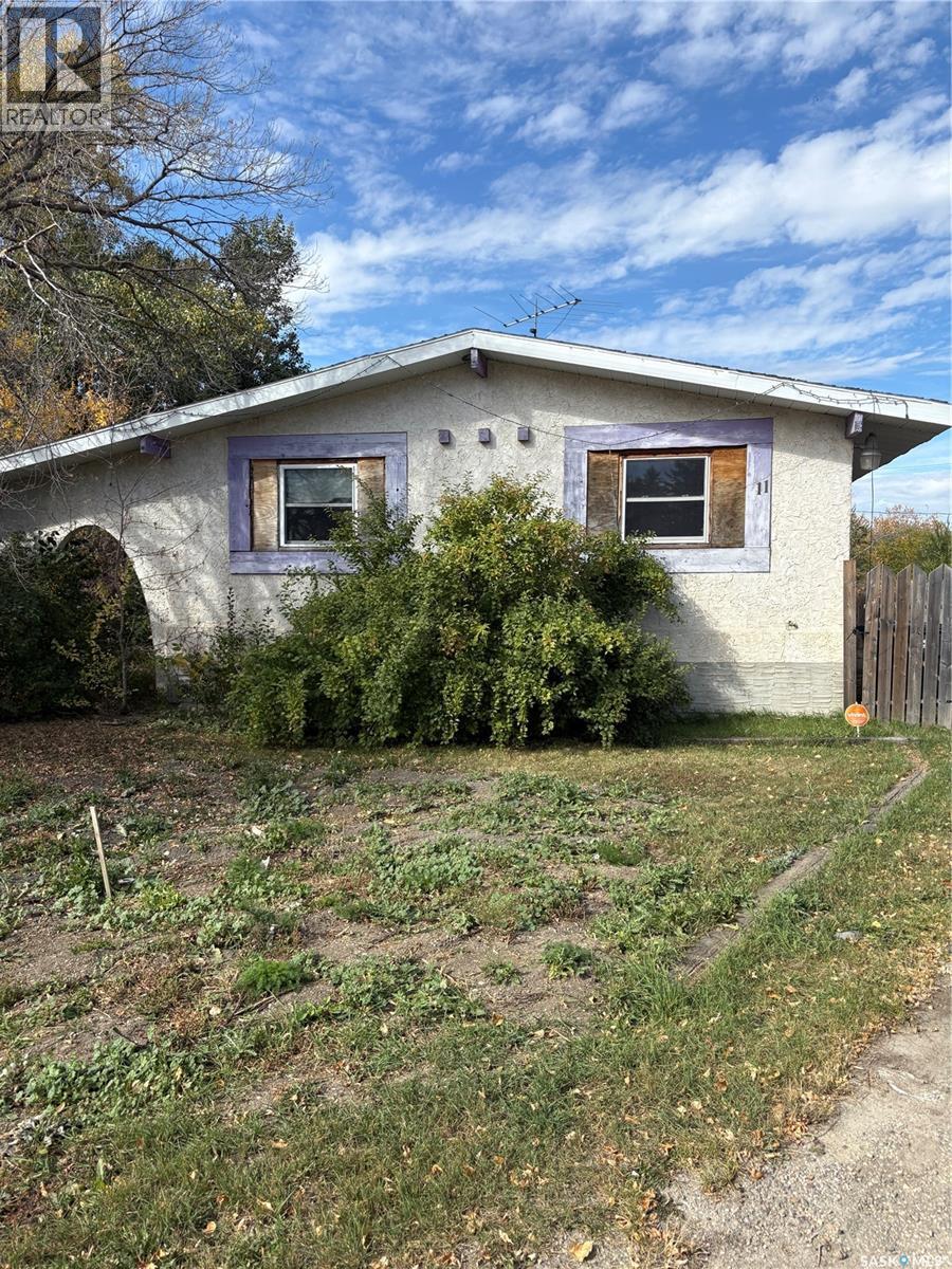 11 Cottonwood Place, Pense, Saskatchewan  S0G 3W0 - Photo 1 - SK021087