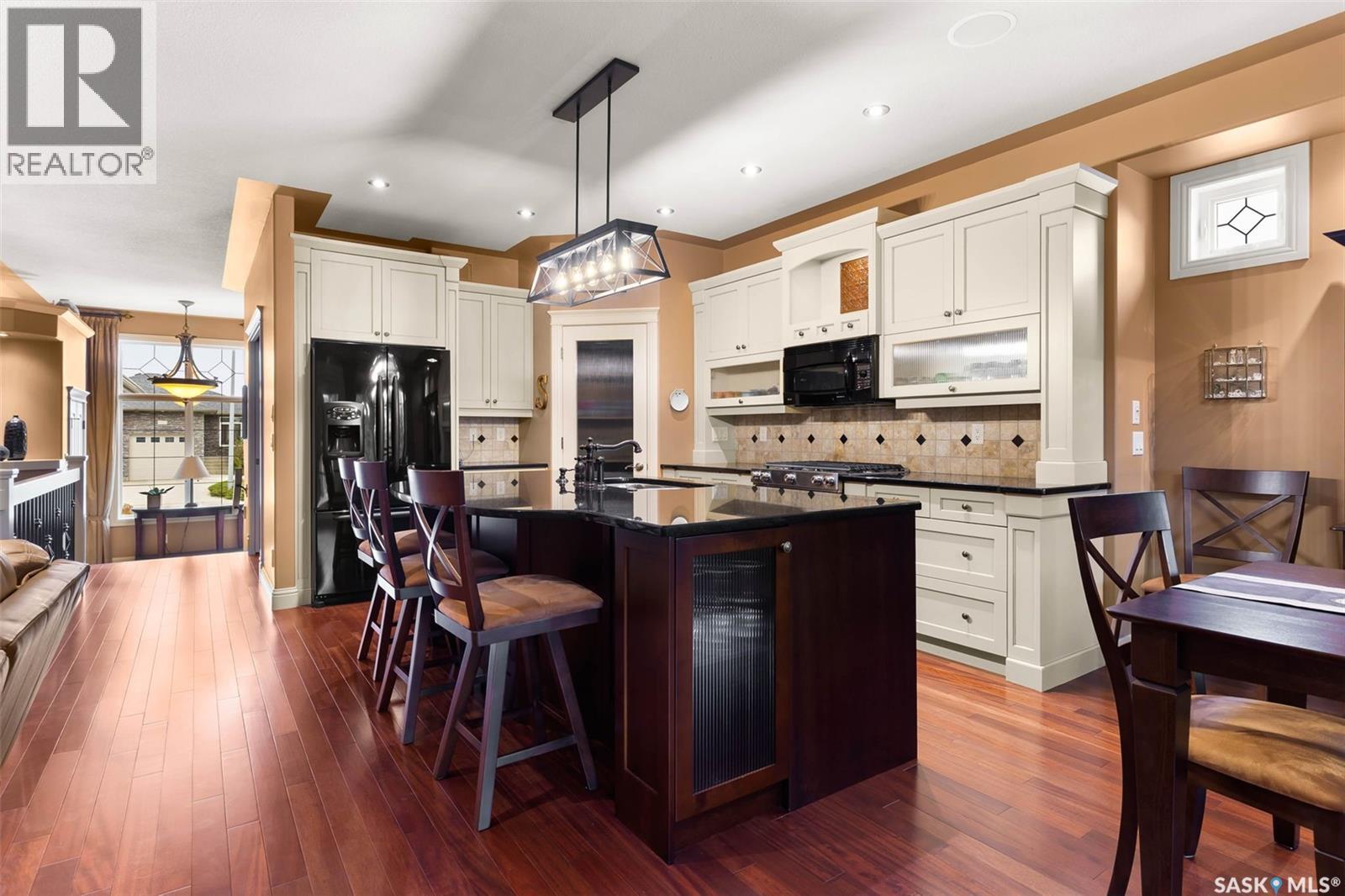 8506 Wascana Gardens Road, Regina, Saskatchewan  S4V 1G1 - Photo 10 - SK020990
