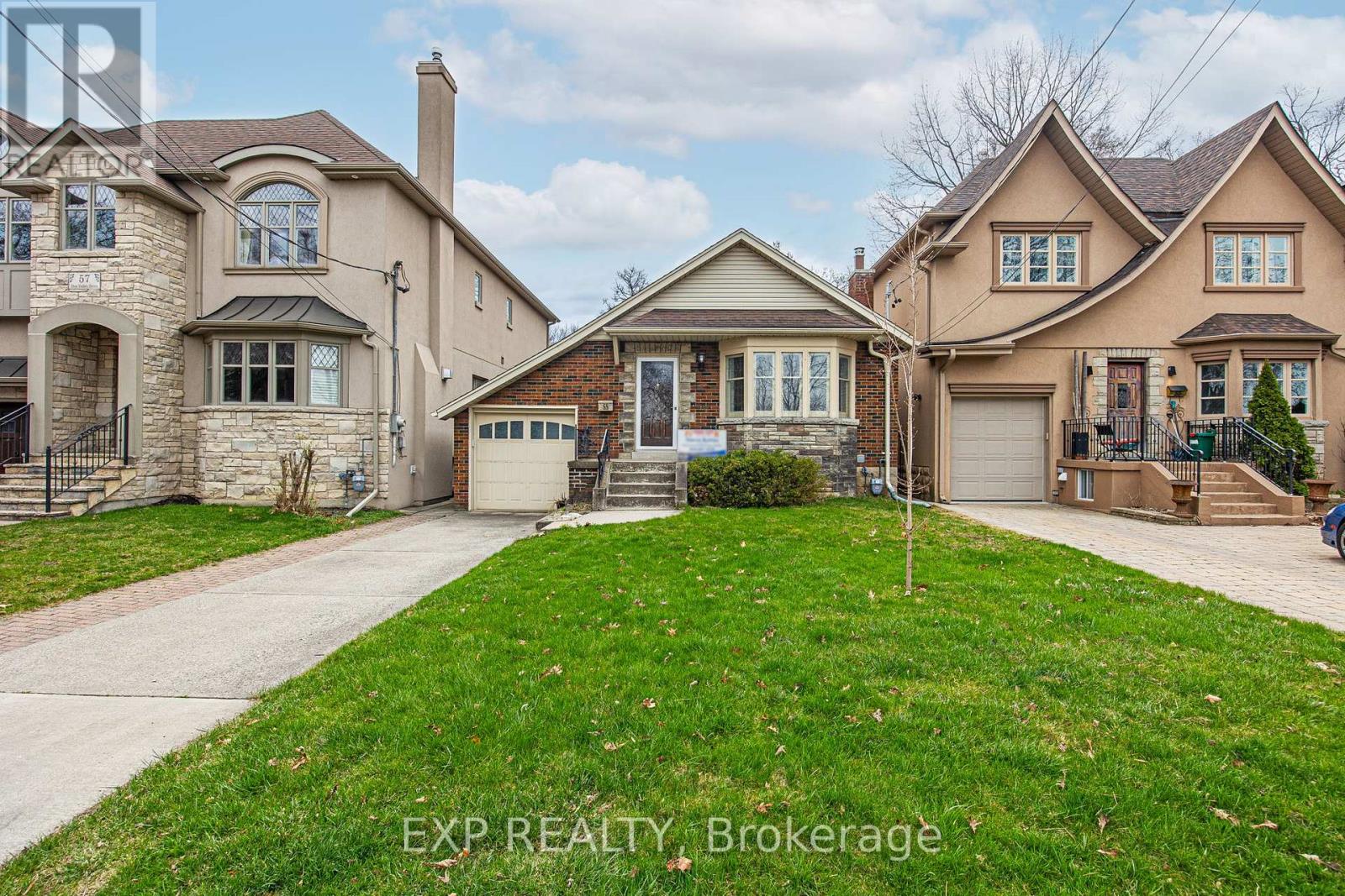 55 DON VALLEY DRIVE, Toronto, Ontario