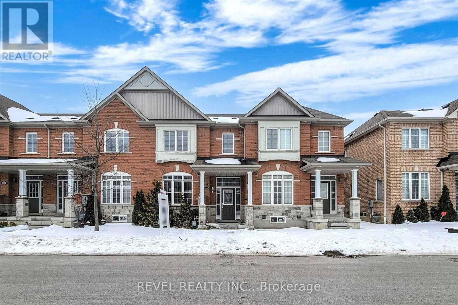 2448 Earl Grey Avenue, Pickering, Ontario  L1X 0B9 - Photo 2 - E12468009