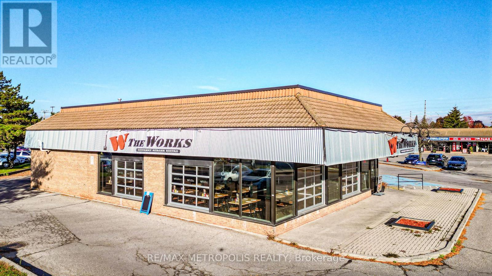 1794 Liverpool Road, Pickering, Ontario  L1V 4G7 - Photo 2 - E12468043