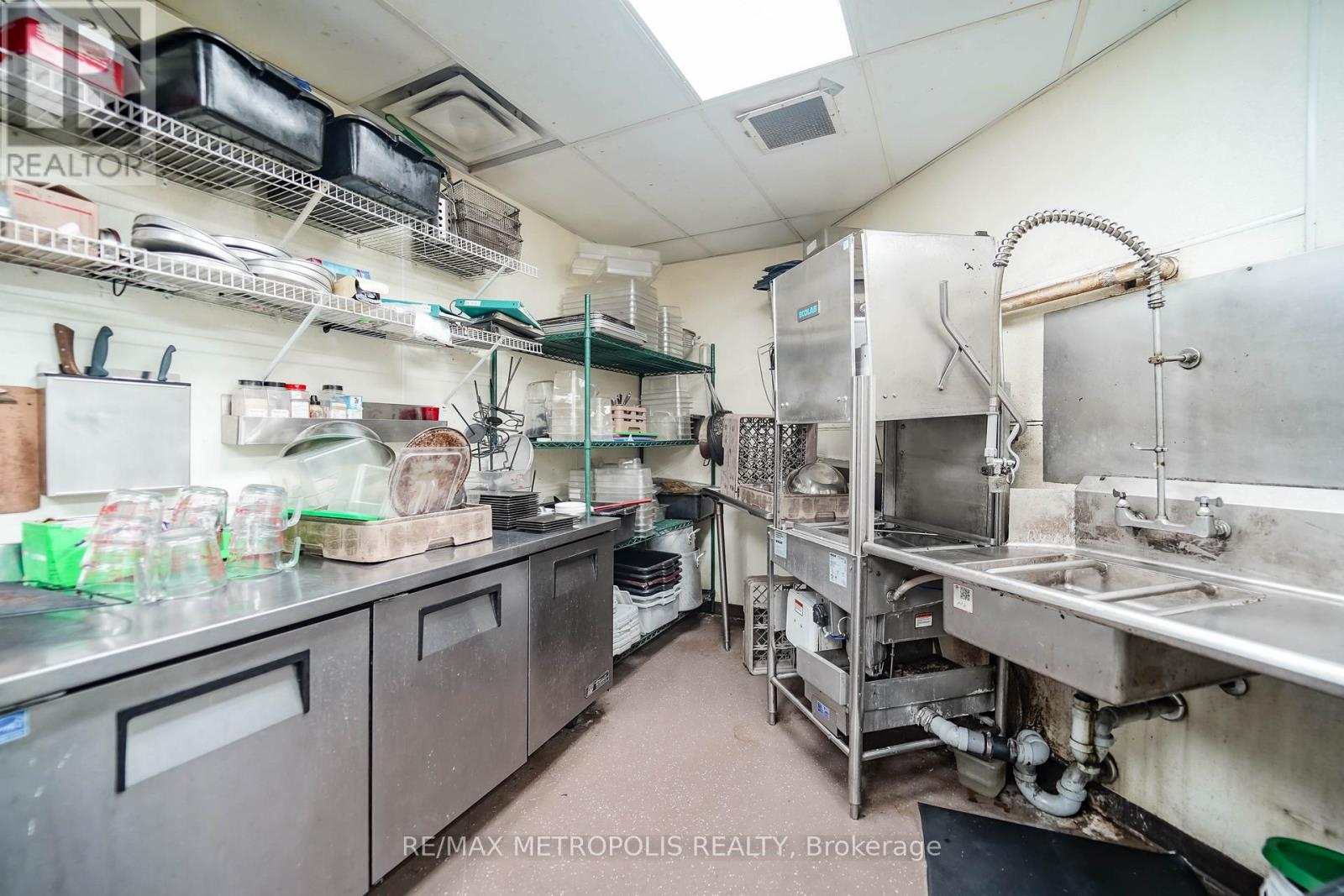 1794 Liverpool Road, Pickering, Ontario  L1V 4G7 - Photo 38 - E12468043