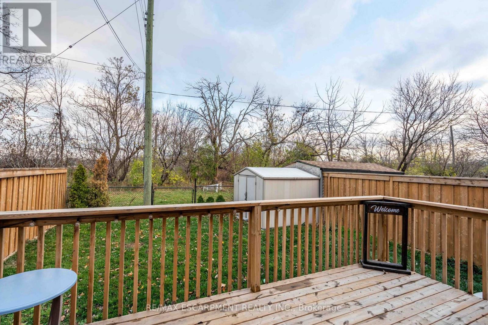 8 First Private Road, Hamilton, Ontario  L8E 5B9 - Photo 42 - X12467838