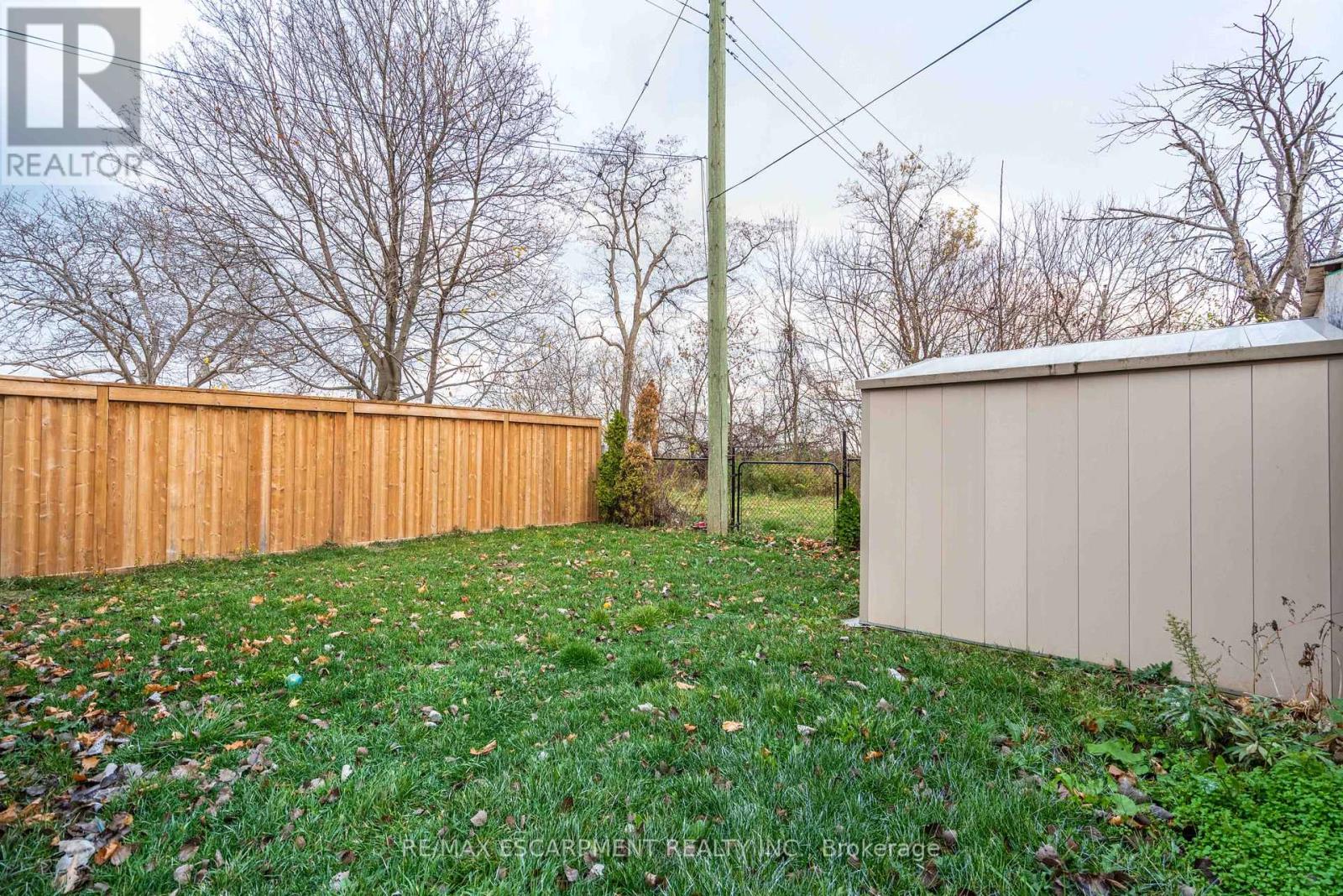 8 First Private Road, Hamilton, Ontario  L8E 5B9 - Photo 45 - X12467838