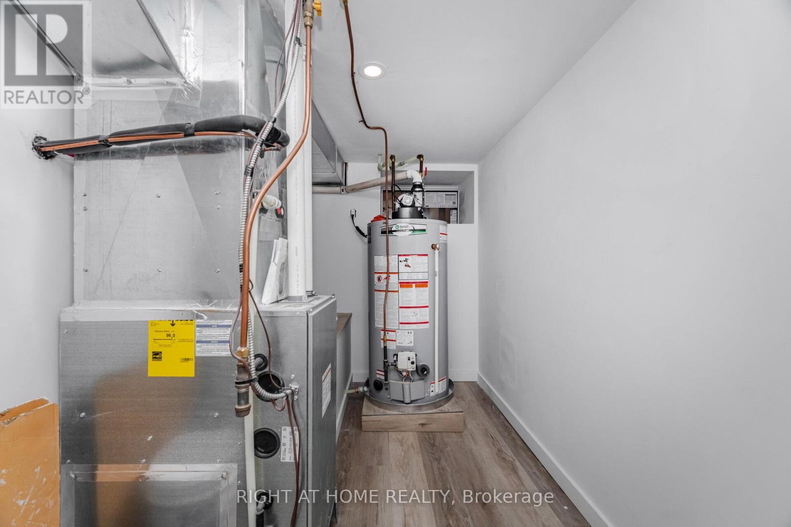 183 Normanhurst Avenue, Hamilton, Ontario  L8H 5M9 - Photo 35 - X12467839