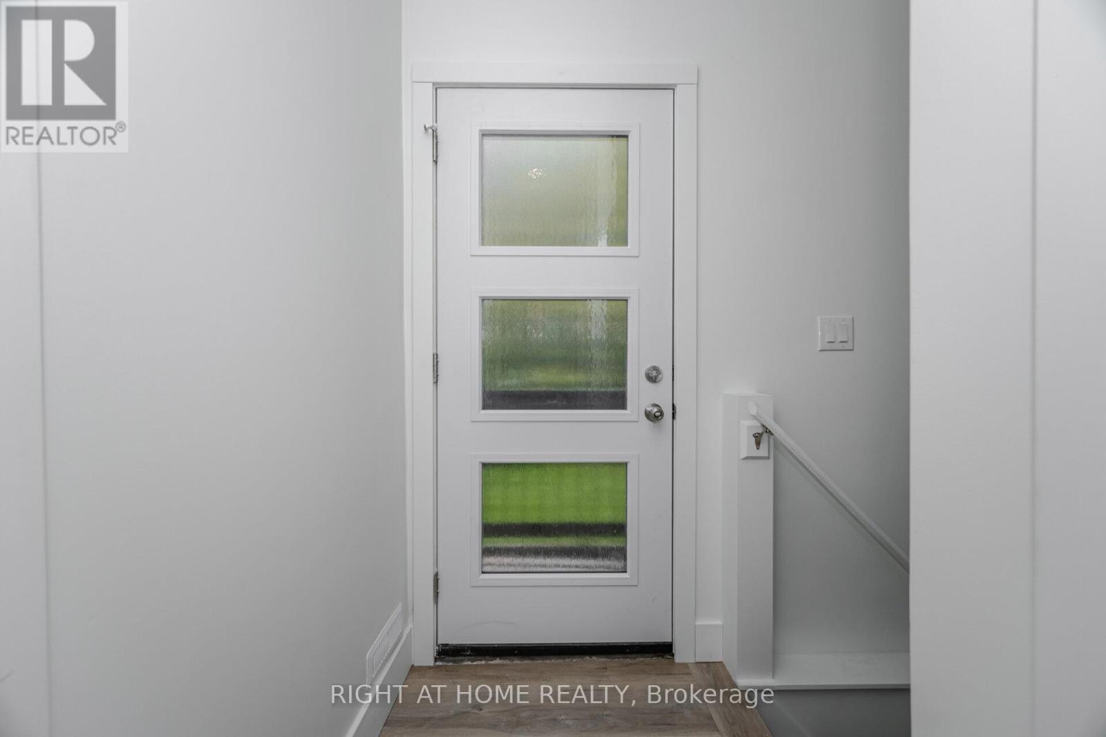183 Normanhurst Avenue, Hamilton, Ontario  L8H 5M9 - Photo 36 - X12467839