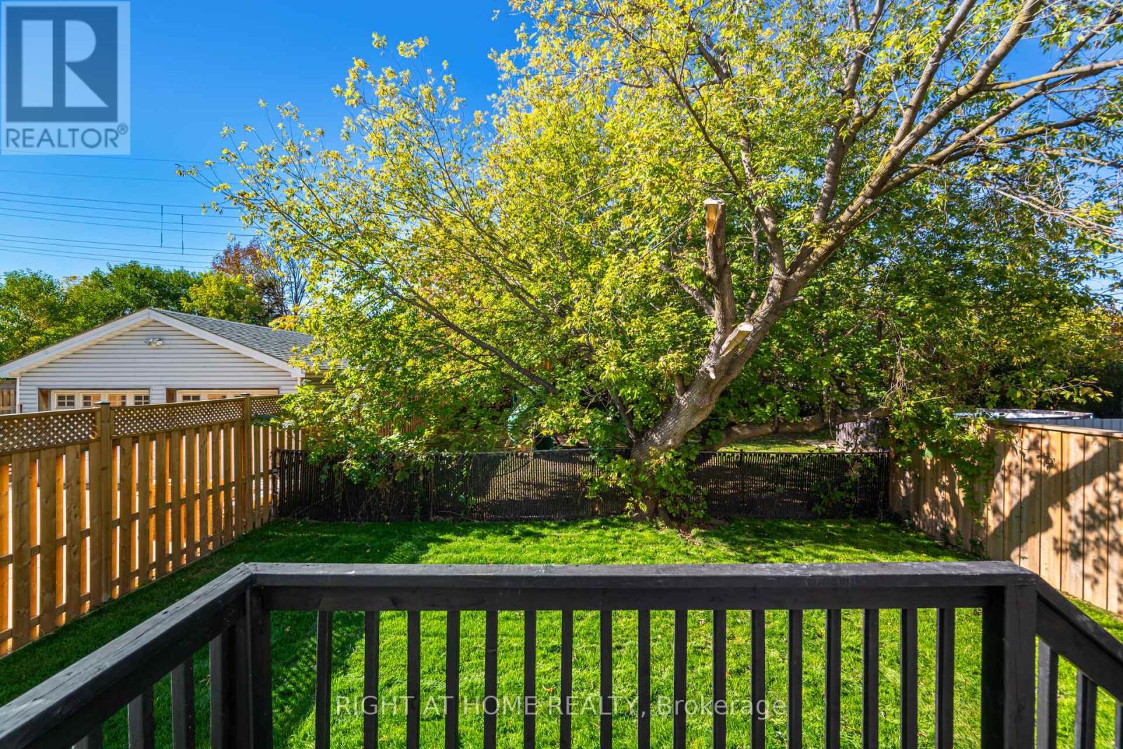 183 Normanhurst Avenue, Hamilton, Ontario  L8H 5M9 - Photo 37 - X12467839