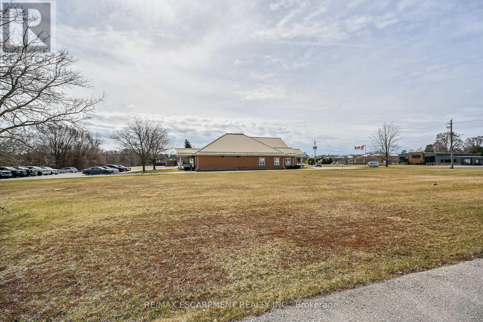 33 Park Road, Norfolk, Ontario  N3Y 4J9 - Photo 10 - X12467873