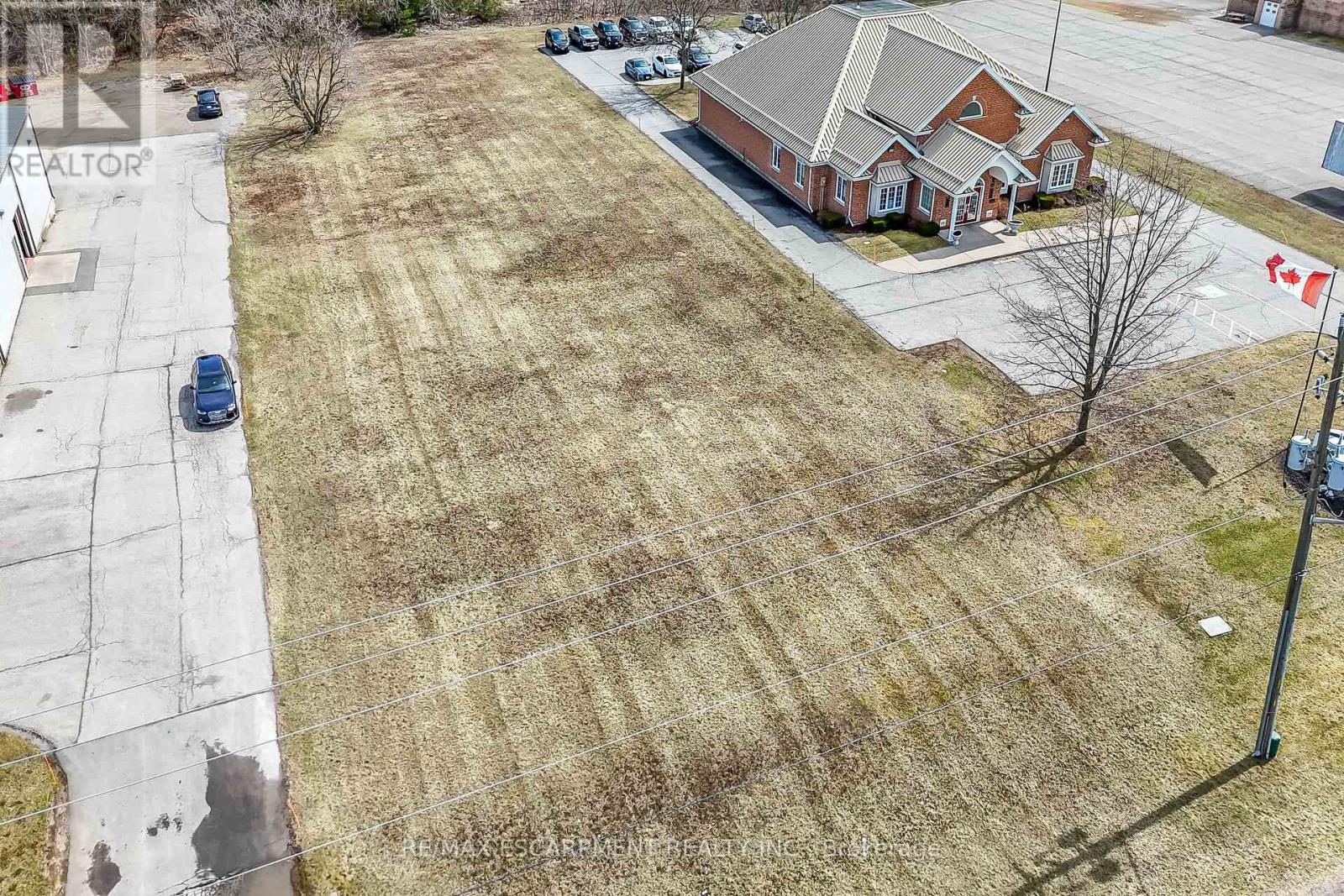 33 Park Road, Norfolk, Ontario  N3Y 4J9 - Photo 4 - X12467873