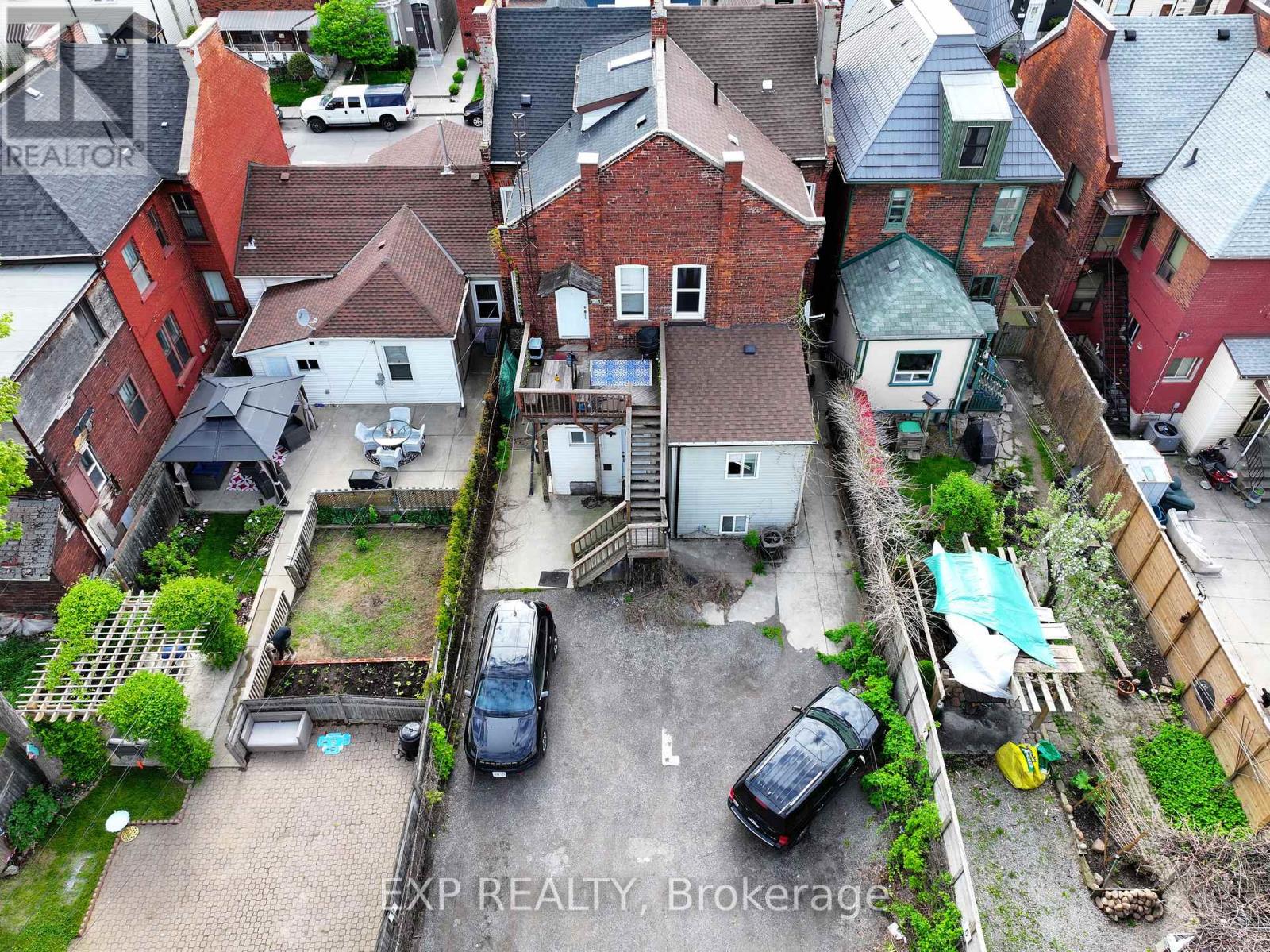 163 Emerald Street N, Hamilton, Ontario  L8L 5K9 - Photo 3 - X12467898