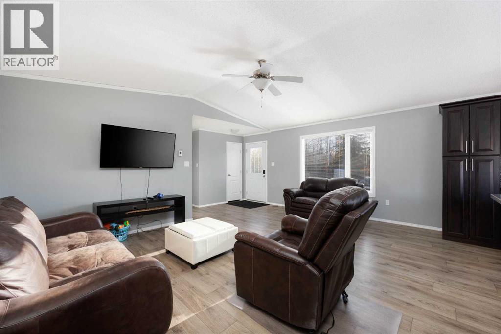 17, 184008 Bondiss Drive, Rural Athabasca County, Alberta  T0A 0M0 - Photo 5 - A2264629