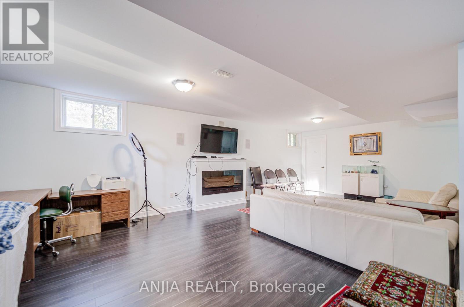 212 19th Avenue, Richmond Hill, Ontario  L4E 3P6 - Photo 40 - N12467938