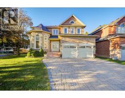 212 19TH AVENUE, Richmond Hill, Ontario