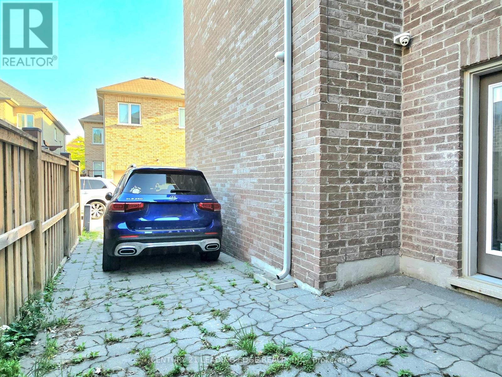483 William Forster Road, Markham, Ontario  L6B 0V5 - Photo 25 - N12468021