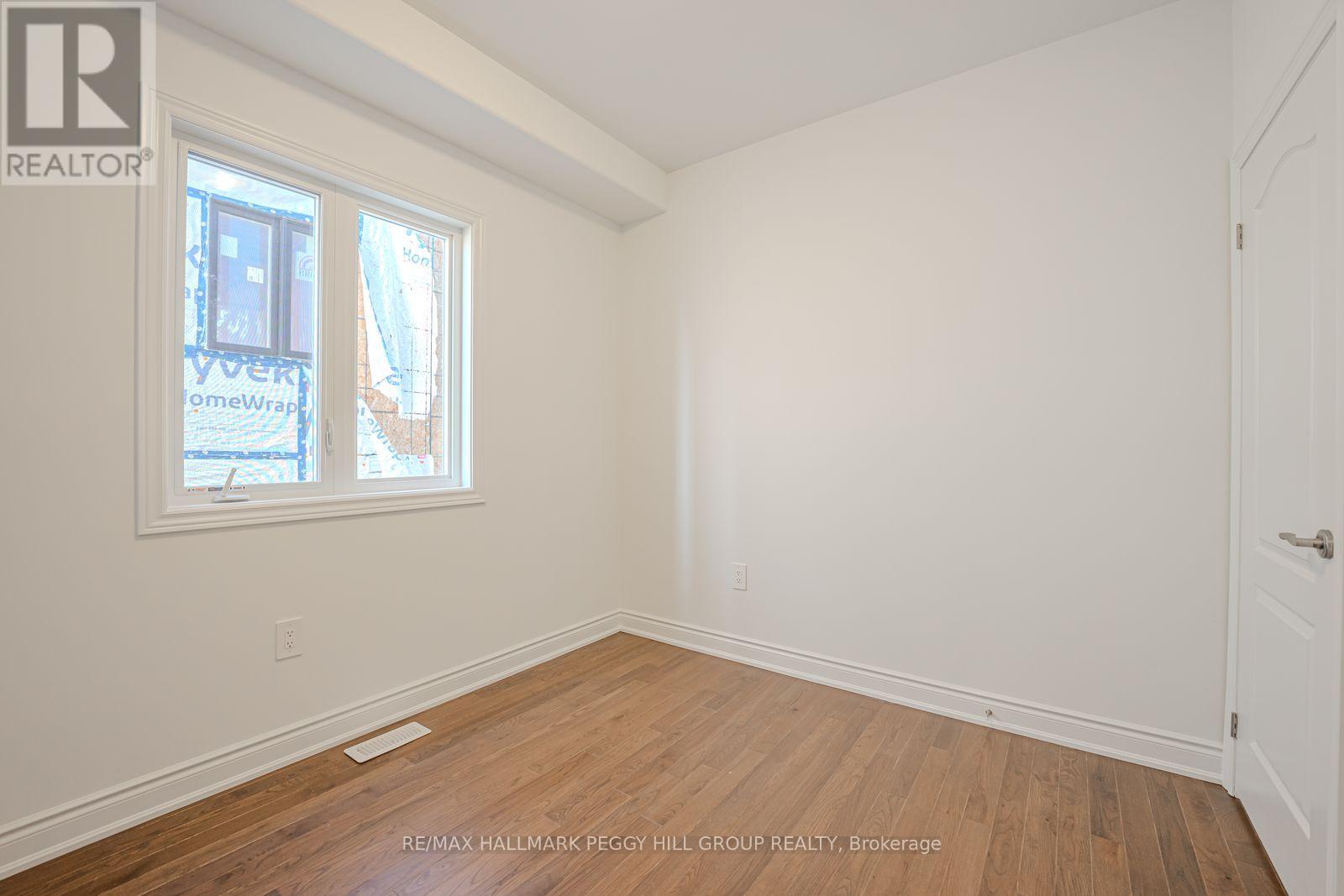 Upper Unit - 2988 Monarch Drive, Orillia, Ontario  L3V 8M7 - Photo 7 - S12467956