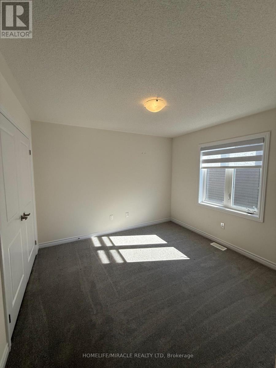 10 Rosanne Circle, Wasaga Beach, Ontario  L9Z 0N4 - Photo 12 - S12467994