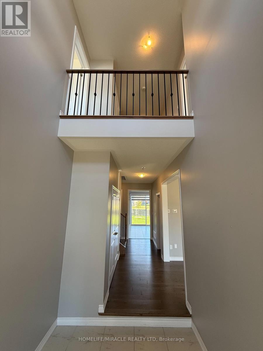 10 Rosanne Circle, Wasaga Beach, Ontario  L9Z 0N4 - Photo 14 - S12467994