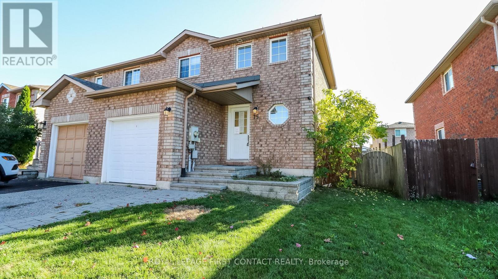 75 LARKIN DRIVE, Barrie, Ontario