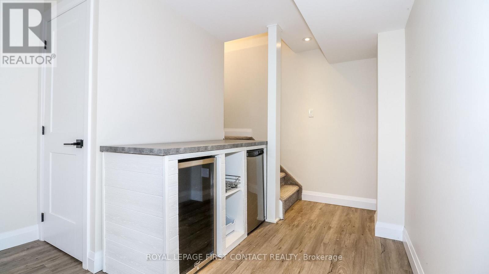 75 Larkin Drive, Barrie, Ontario  L4M 7B3 - Photo 25 - S12467998