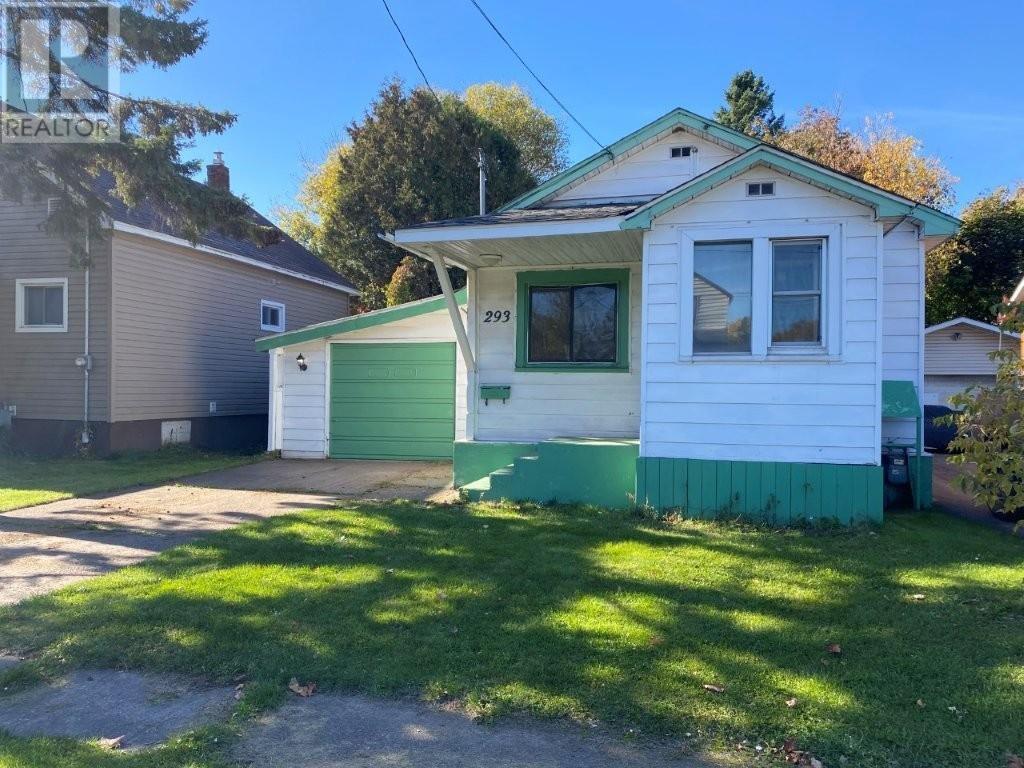 293 Third Ave, Sault Ste. Marie, Ontario  P6C 4M2 - Photo 2 - SM253002