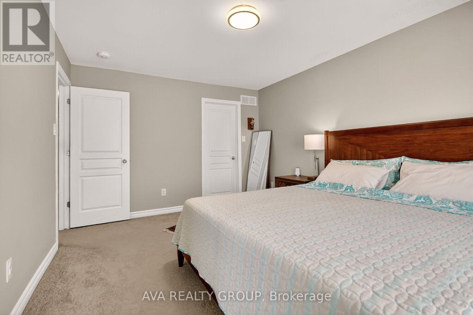 542 Triangle Street, Ottawa, Ontario  K2M 0M5 - Photo 17 - X12405478