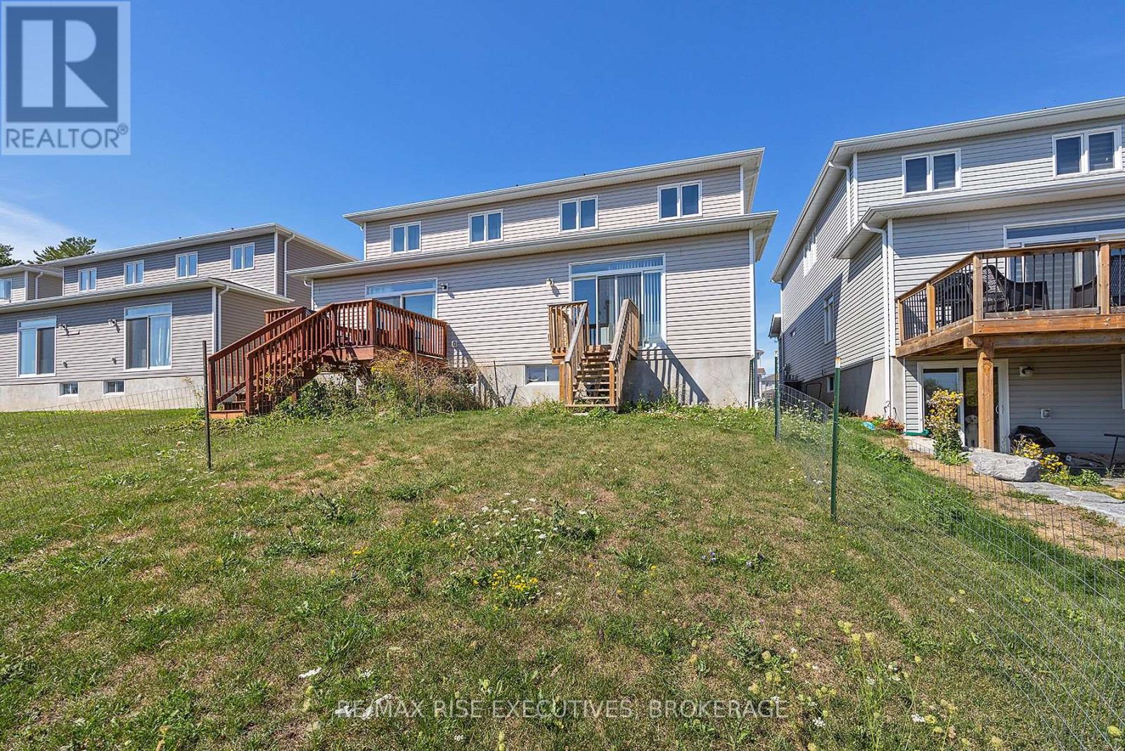 1219 Max Crescent, Kingston, Ontario  K7P 0P2 - Photo 7 - X12468094