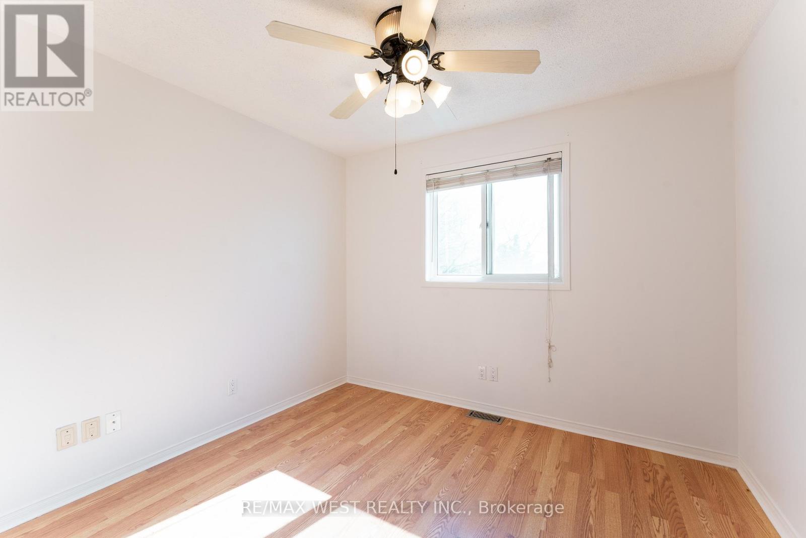 852 Beatrice Street E, Oshawa, Ontario  L1K 2H7 - Photo 12 - E12457877