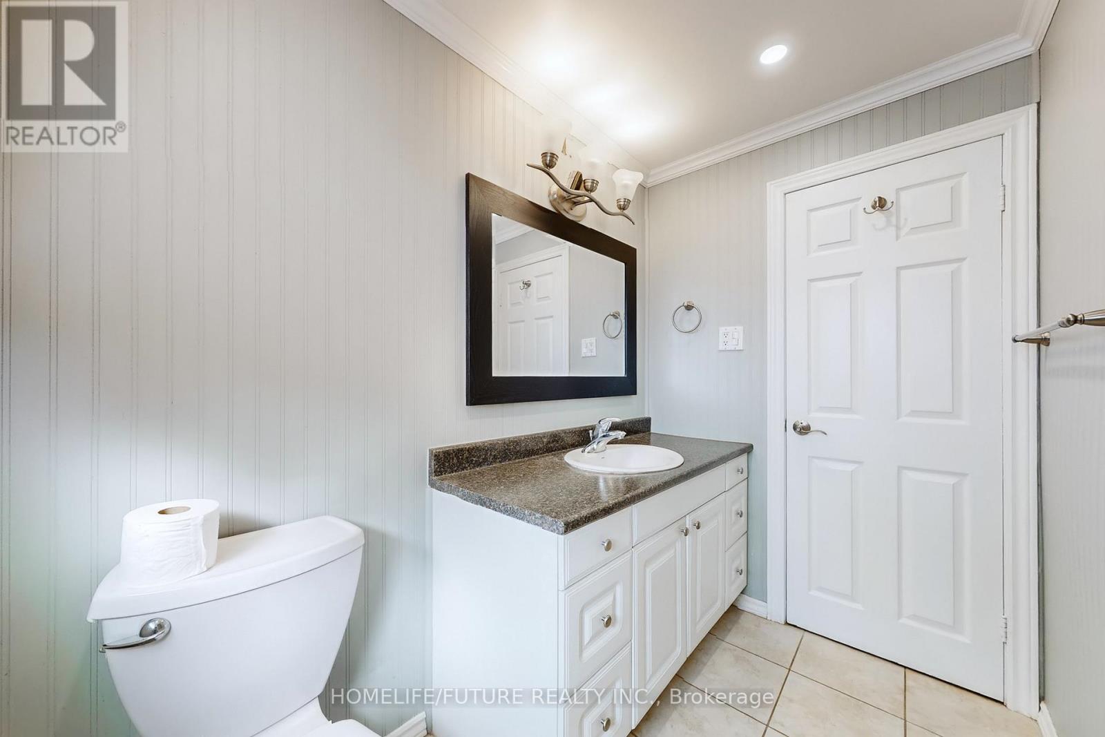 659 Bridle Wood, Burlington, Ontario  L7L 4E2 - Photo 36 - W12467932
