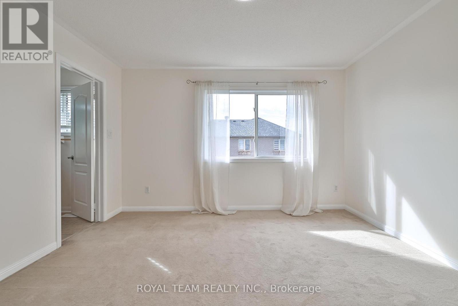 2439 Hollybrook Drive, Oakville, Ontario  L6M 4S8 - Photo 18 - W12467974