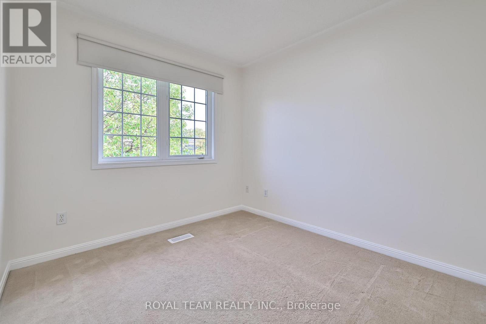 2439 Hollybrook Drive, Oakville, Ontario  L6M 4S8 - Photo 24 - W12467974