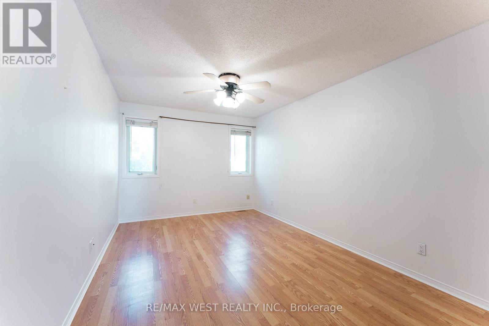 852 Beatrice Street E, Oshawa, Ontario  L1K 2H7 - Photo 15 - E12457877