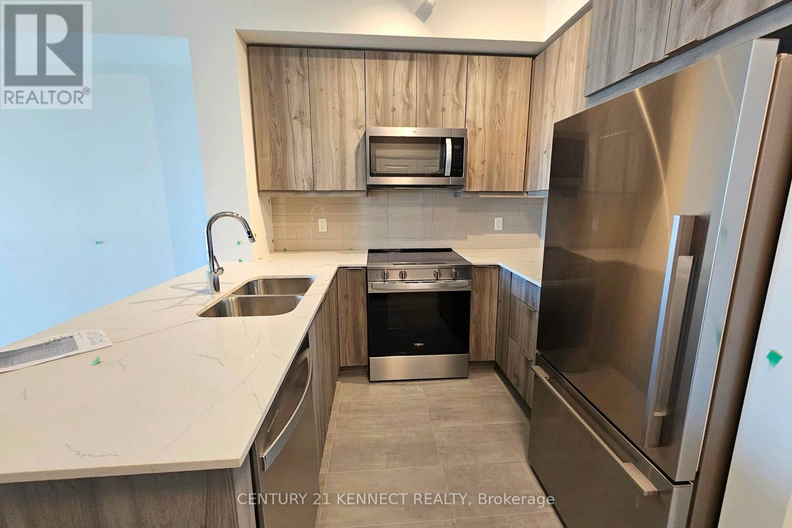 1502 - 15 Watergarden Drive, Mississauga, Ontario  L5R 0H4 - Photo 14 - W12467983
