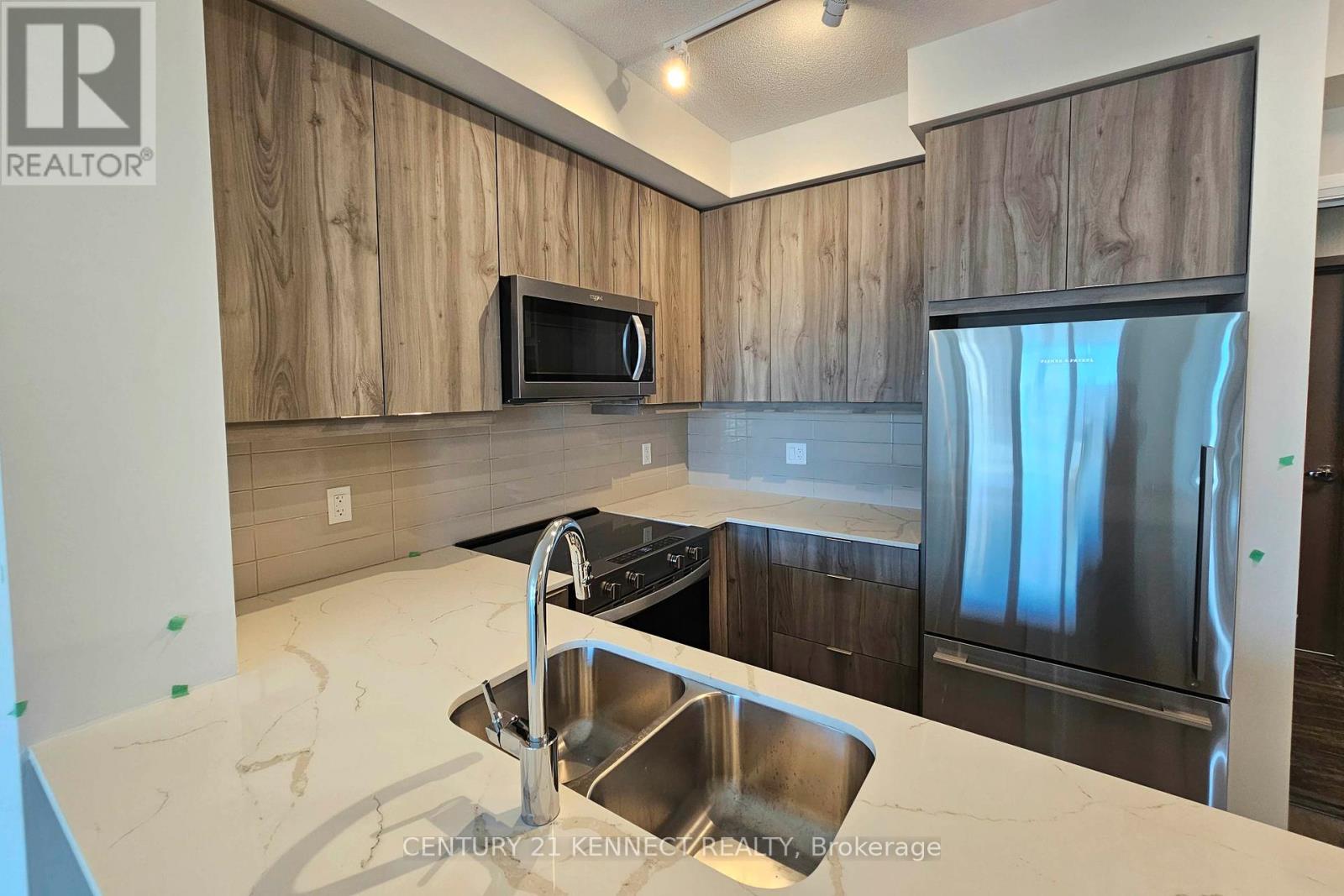 1502 - 15 Watergarden Drive, Mississauga, Ontario  L5R 0H4 - Photo 15 - W12467983